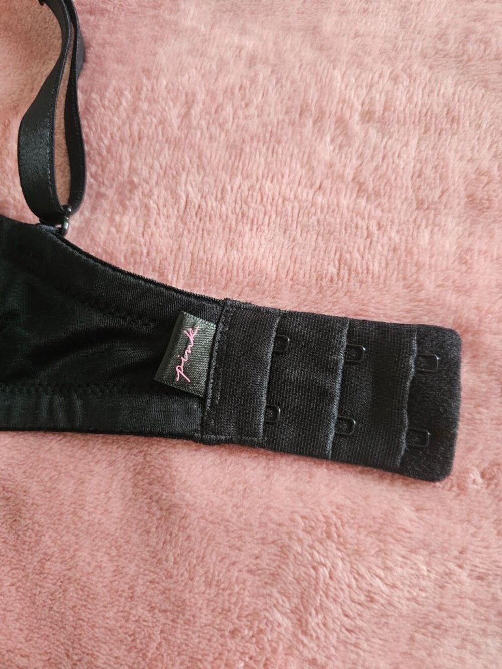 VICTORIA'S SECRET PINK Black Push-Up Bra With Pink Interior – 34DD - Picture 2 of 13